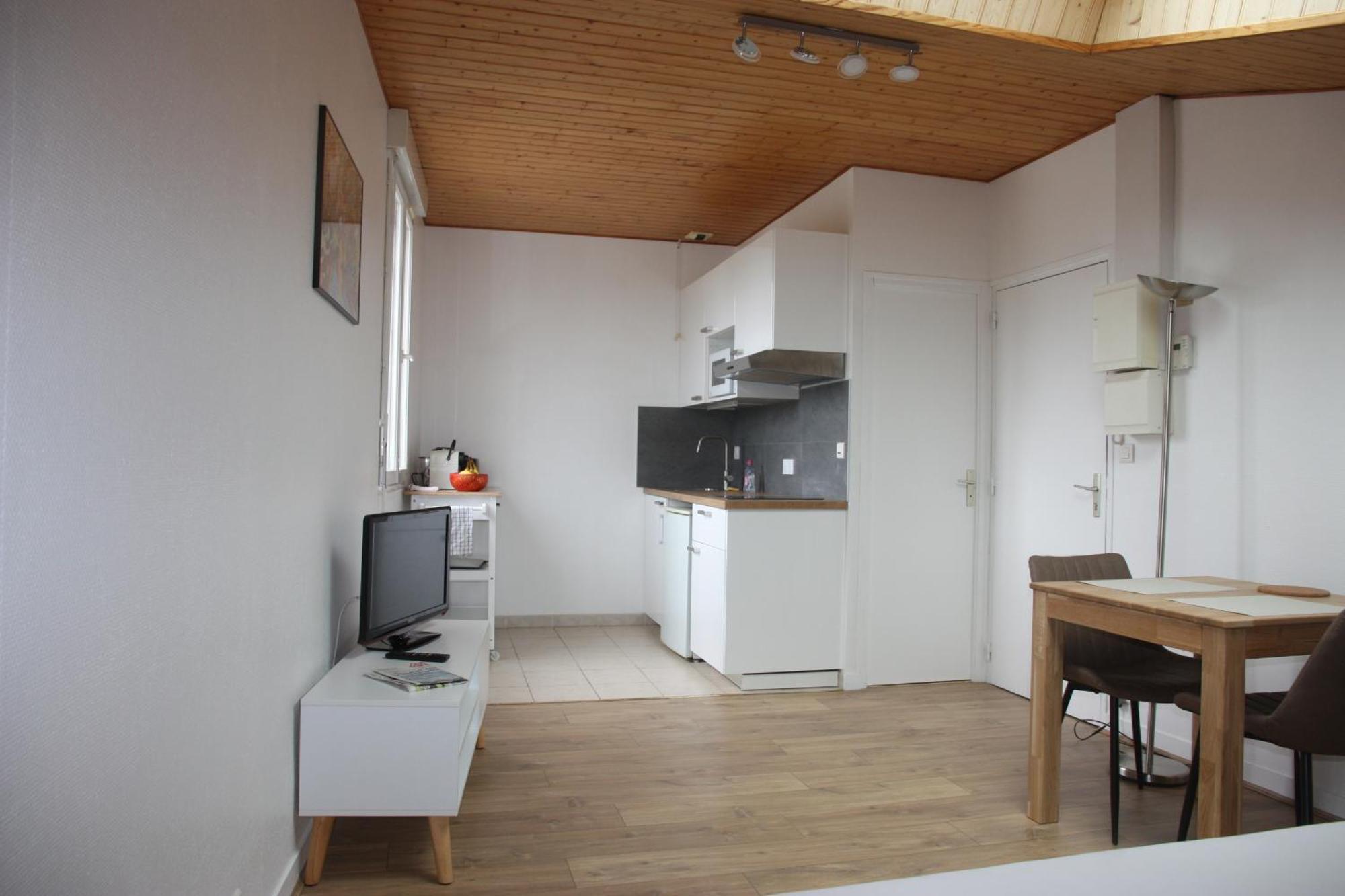 Resid'Spa Loire & Sevre - Appartement เรอเซ ภายนอก รูปภาพ